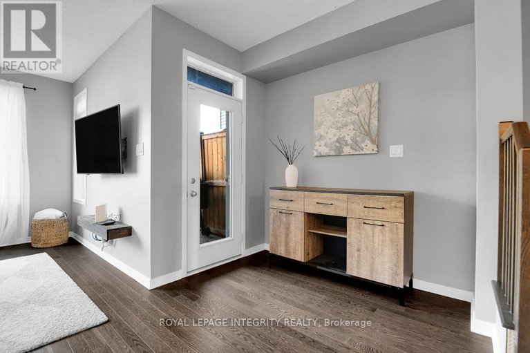 29074496/515-rouncey-road/emerald-meadowstrailwest/ottawa/ontario/K2S1B6_8