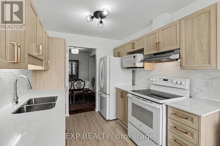 29541383/1504-duplante-avenue/fallingbrookpineridge/ottawa/ontario/K4A3Y8_16