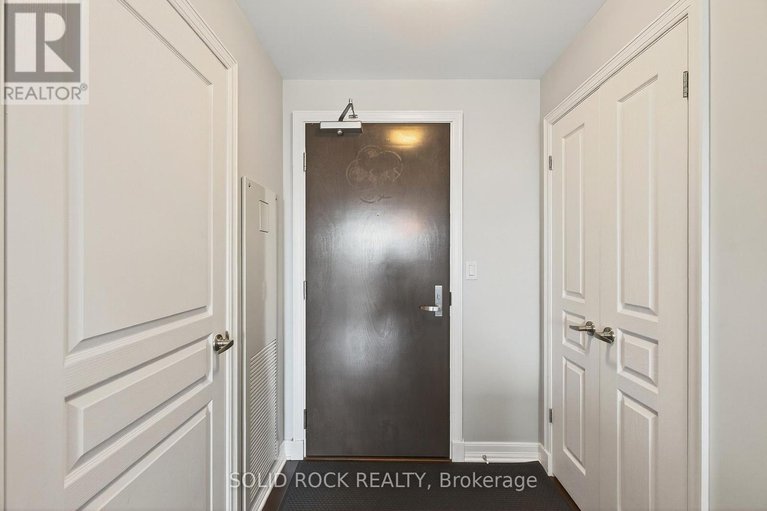 28899177/703-238-besserer-street/sandy-hill/ottawa/ontario/K1N6B1_9