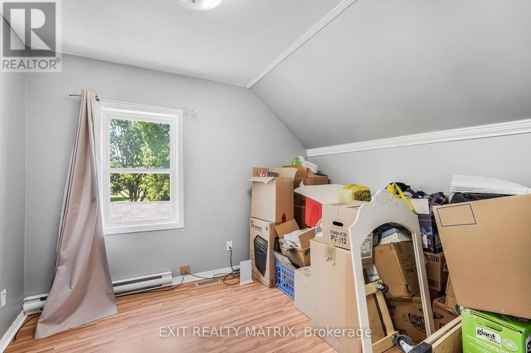 28387167/32-cockburn-street/north-stormont-finch-twp/north-stormont/ontario/K0C1G0_20