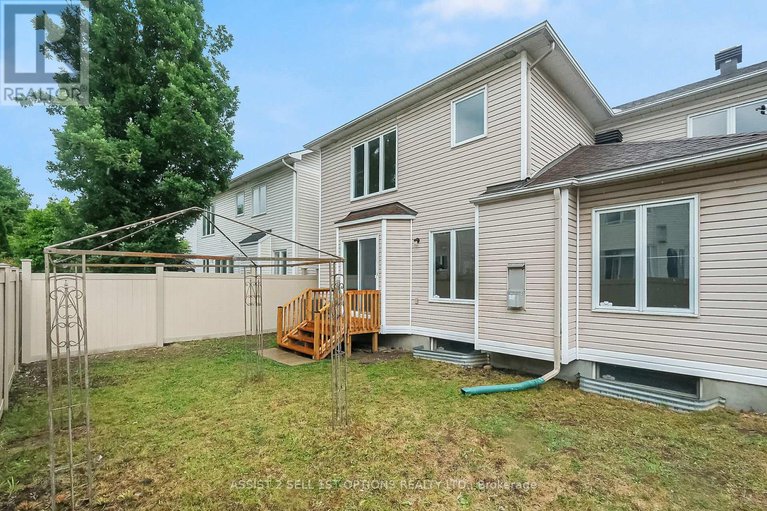 28825040/104b-craig-henry-drive/craig-henrywoodvale/ottawa/ontario/K2G6L8_33