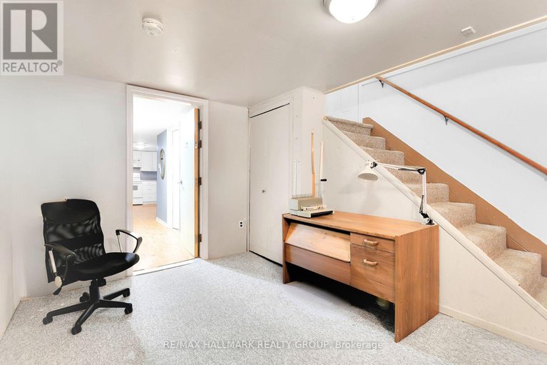 28890244/23-elvina-street/cardinal-heights/ottawa/ontario/K1J7L2_16