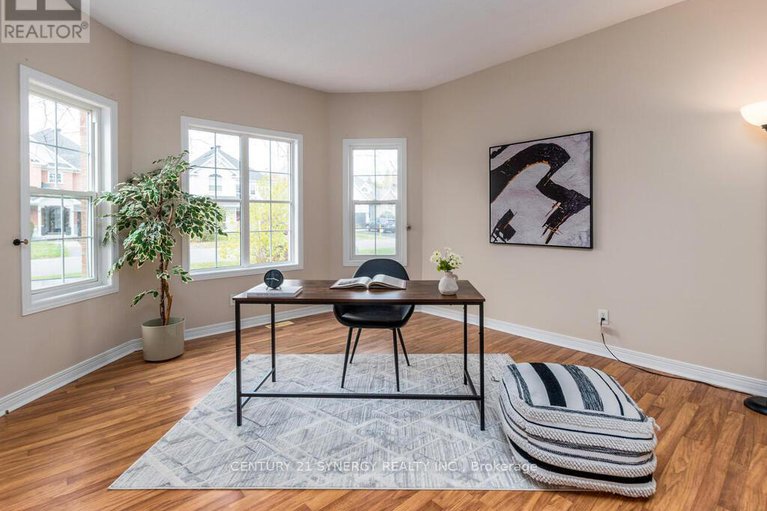 29081852/34-eliza-crescent/stittsville-south/ottawa/ontario/K2S2A3_5