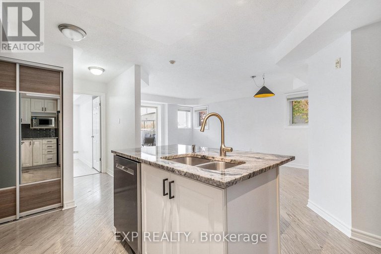 29224792/2-305-cresthaven-drive/barrhaven-east/ottawa/ontario/K2G4R5_7