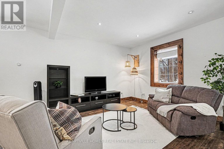 29275491/9-water-street/north-grenville-twp-kemptville-south/north-grenville/ontario/K0G1S0_8