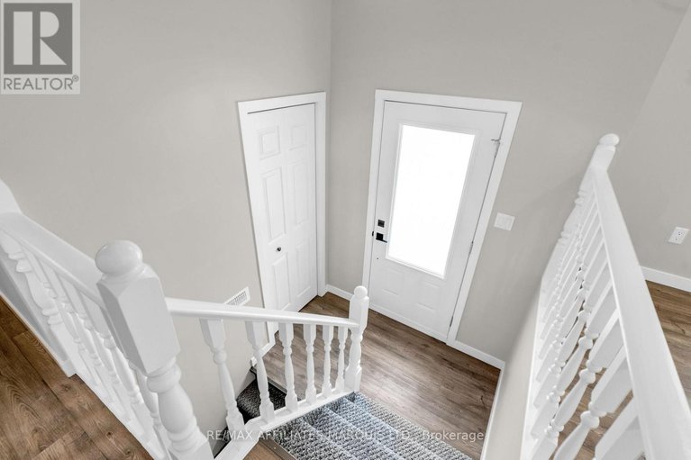 28328340/18222-patrick-street/south-glengarry-charlottenburgh-twp/south-glengarry/ontario/K0C2J0_7