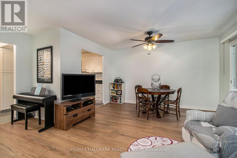 28601016/105-960-teron-road/beaverbrook/ottawa/ontario/K2K2B6_15