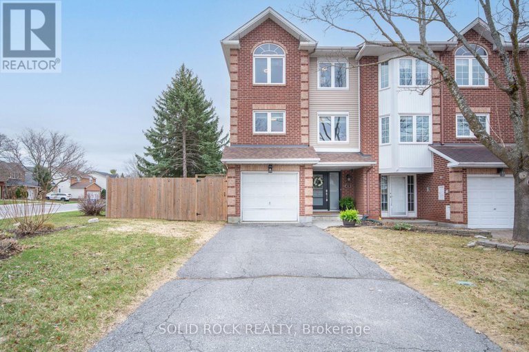 5 Weybridge Drive
