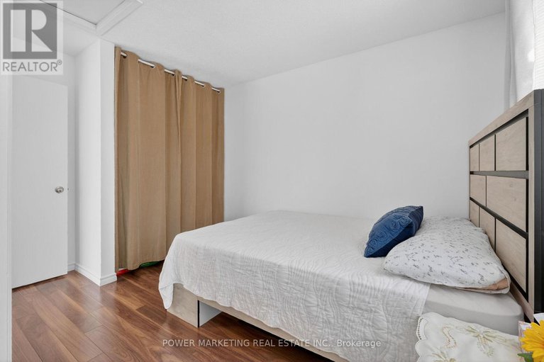 29381766/104-bannerhill/heron-gateindustrial-park/ottawa/ontario/K1V0T4_22