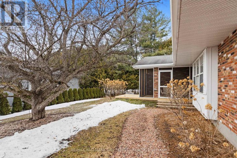 29640040/118-juanita-avenue/carp/ottawa/ontario/K0A1L0_3