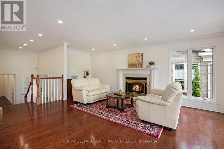 28643500/81-waterford-drive/pineglencountry-place/ottawa/ontario/K2E7V4_19