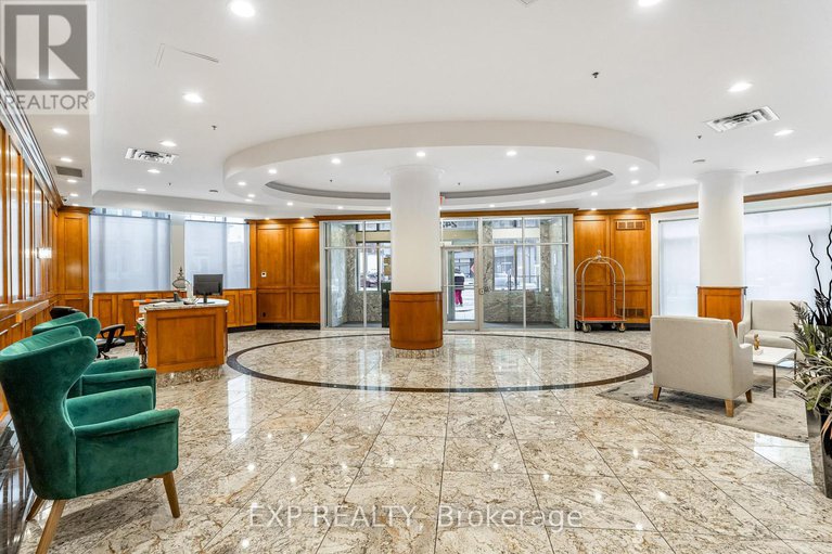 28966376/2606-242-rideau-street/sandy-hill/ottawa/ontario/K1N0B7_24