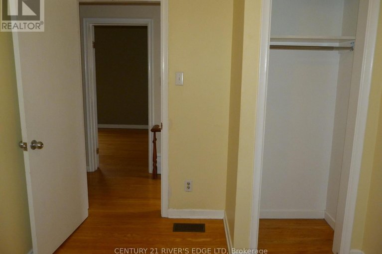 29471578/453-may-street/winchester/north-dundas/ontario/K0C2K0_29