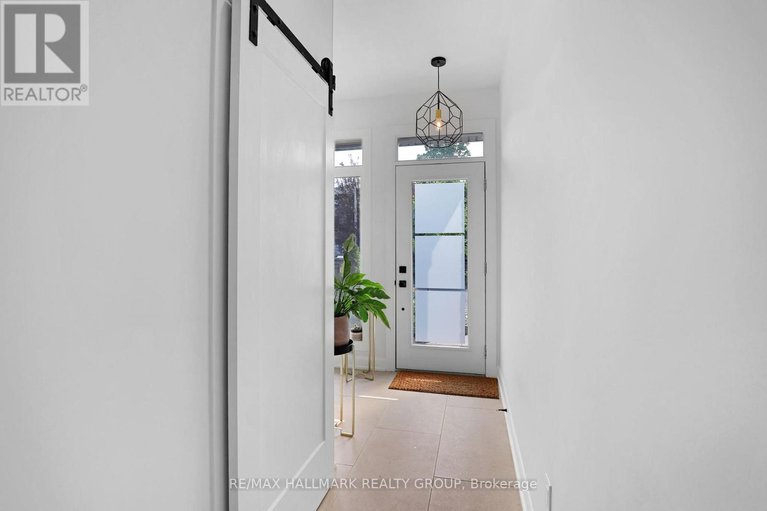 28551598/460-bevan-avenue/westborohampton-park/ottawa/ontario/K1Z5S4_4