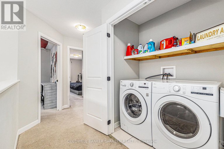 28578169/2067-caltra-crescent/half-moon-bay/ottawa/ontario/K2J6V5_15