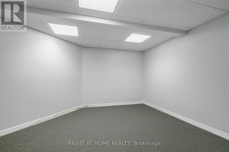 28746004/40-kettering-private/hunt-clubwestern-community/ottawa/ontario/K1V0X8_26