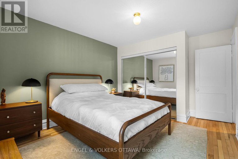 28594730/5-raleigh-street/old-ottawa-south/ottawa/ontario/K1S3C3_21