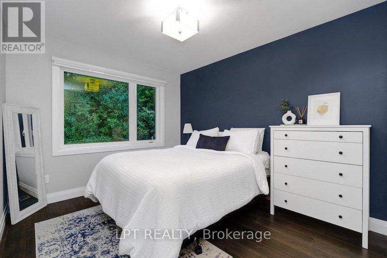 28586260/319-glynn-avenue/overbrookcastle-heights/ottawa/ontario/K1K1R9_29