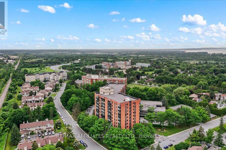 28525665/613-80-sandcastle-drive/leslie-park/ottawa/ontario/K2H9E7_2