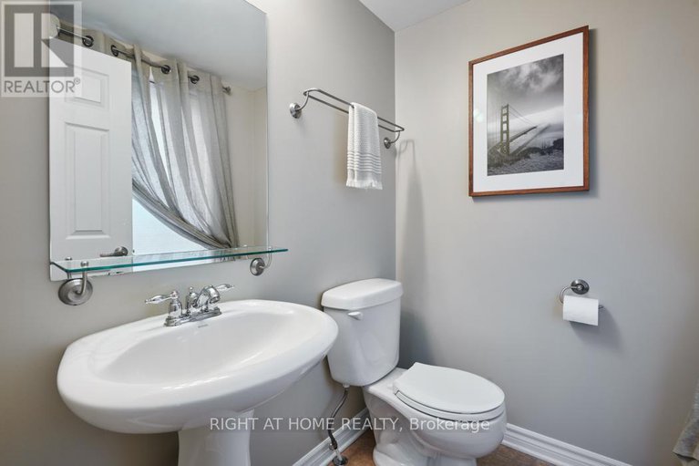 28517168/414-vendevale-avenue/stittsville-north/ottawa/ontario/K2S0M6_13