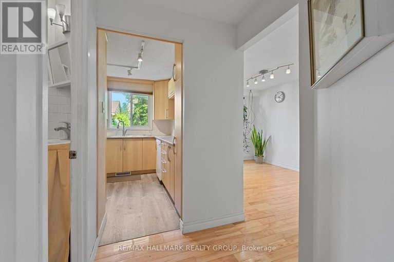 28678451/1089-barwell-avenue/fairfield-heights/ottawa/ontario/K2B8H4_10
