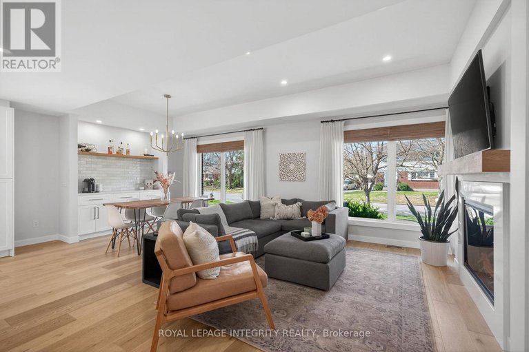 29673886/1145-greyrock-crescent/copeland-park/ottawa/ontario/K2C2A3_14