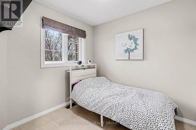 29647351/111-ludlowe-street/fallingbrookgardenway-south/ottawa/ontario/K4A5C2_19