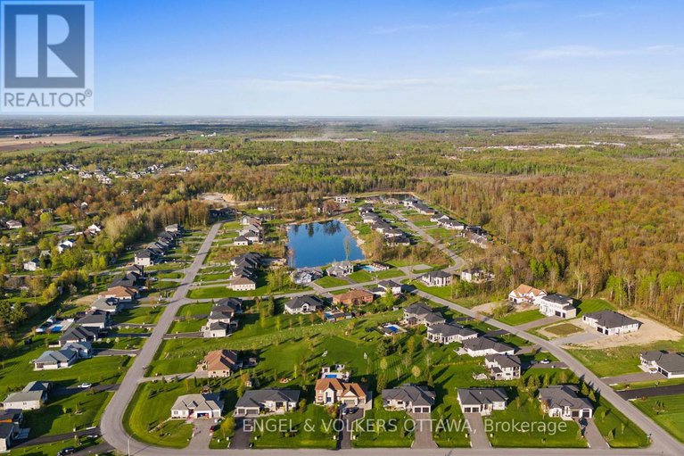 28348062/312-shoreway-drive-drive/greely/ottawa/ontario/K4P0G2_40