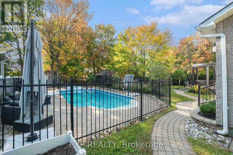 28983082/150-topaze-avenue/navan/ottawa/ontario/K4B1K1_38