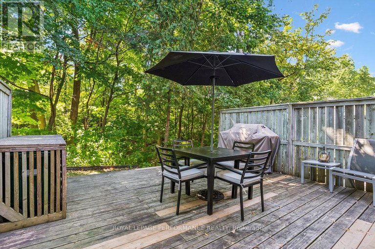 28749249/68-1732-shamandura-lane/orleanssunridge/ottawa/ontario/K1C6Z9_43