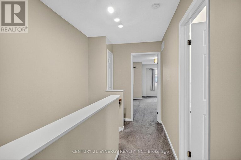 29074489/21-scout-street/central-park/ottawa/ontario/K2C4B9_27