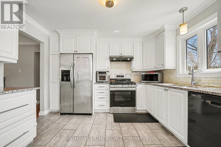 29586668/5424-taylor-way/osgoode/ottawa/ontario/K0A2W0_13