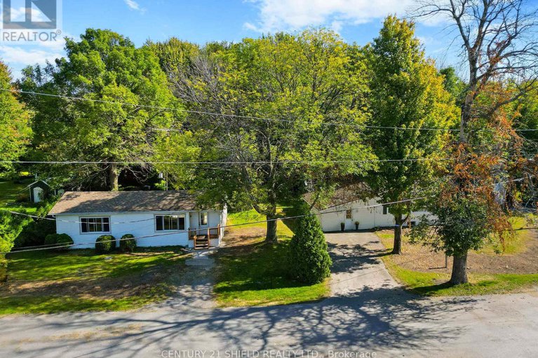 28884683/6261-911-6259-67th-avenue/lancaster/south-glengarry/ontario/K0C1N0_40