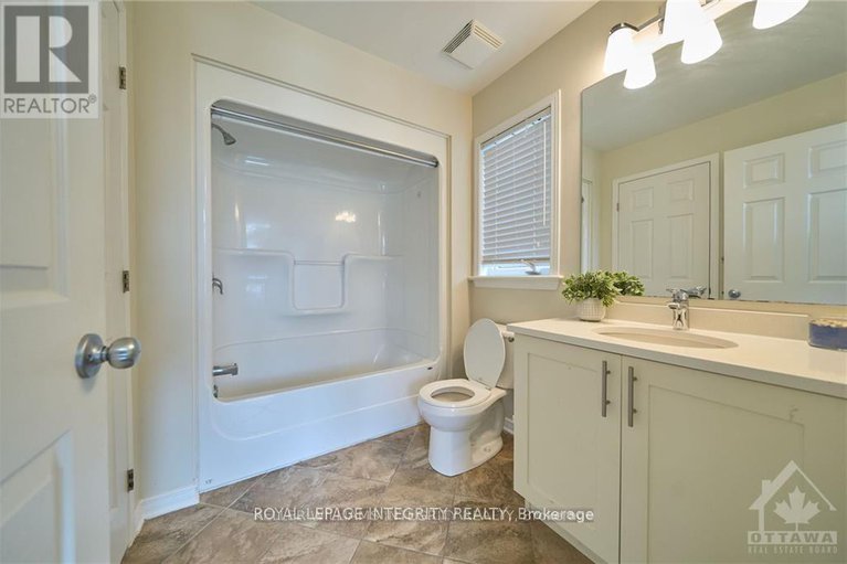 28511797/132-palfrey-way/emerald-meadowstrailwest/ottawa/ontario/K2V0A6_14