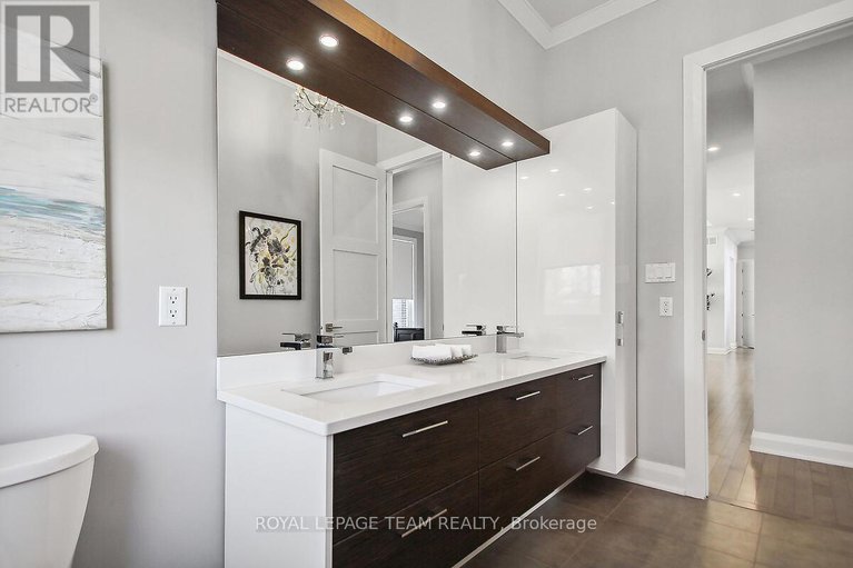 28941277/525-leimerk-court/manotick-village-manotick-estates/ottawa/ontario/K4M0B2_33