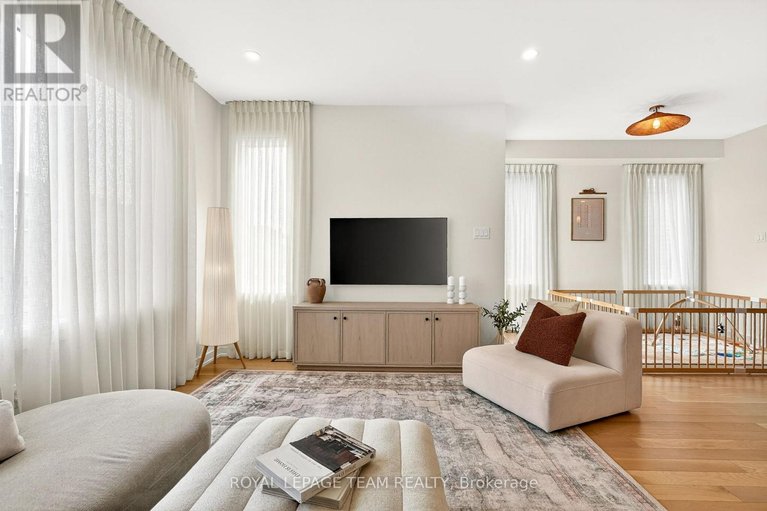 29663243/1009-acoustic-way/riverside-southgloucester-glen/ottawa/ontario/K4M0L6_20