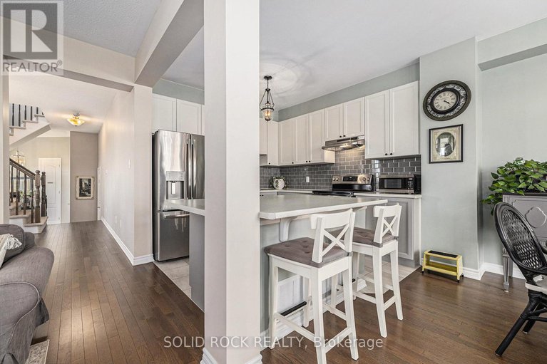 28553459/508-acceptance-place/emerald-meadowstrailwest/ottawa/ontario/K2M2T6_11
