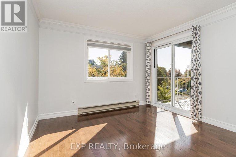 28936753/317-270-brittany-drive/viscount-alexander-park/ottawa/ontario/K1K4M3_8