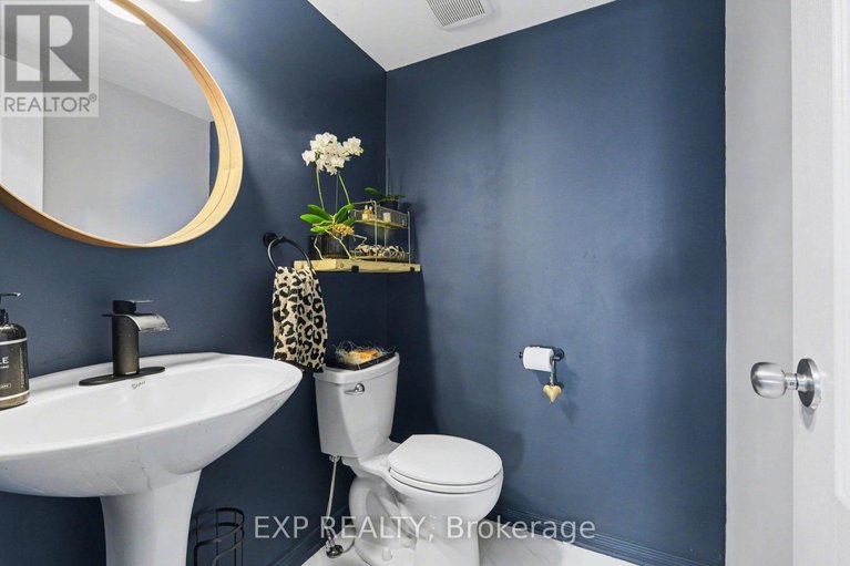 29675451/281-sorento-street/strandherd/ottawa/ontario/K2J0B4_12