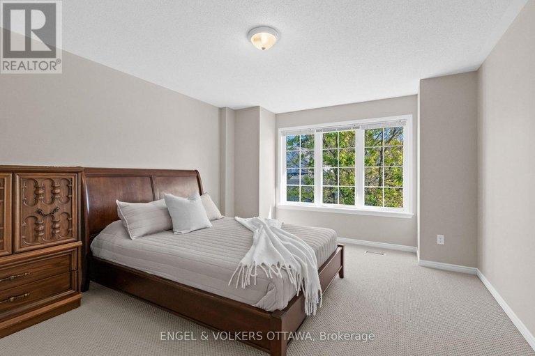 28956101/788-kilbirnie-drive/stonebridge/ottawa/ontario/K2J0M4_39