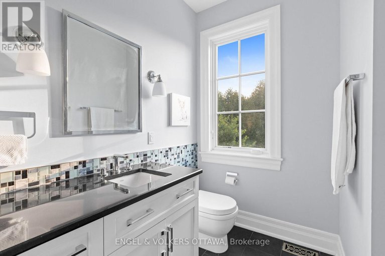 28341949/1408-blackhorse-court/manotick-east-to-manotick-station/ottawa/ontario/K4M0A6_37