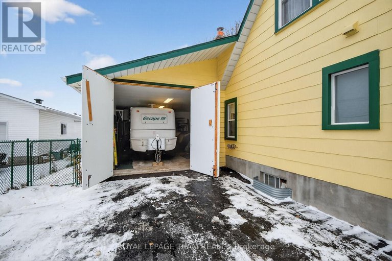 29179492/97-woodward-street/carleton-place/carleton-place/ontario/K7C1E7_38