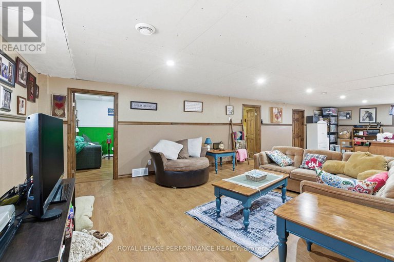 29238691/6149-poirier-avenue/south-glengarry-charlottenburgh-twp/south-glengarry/ontario/K0C2J0_28