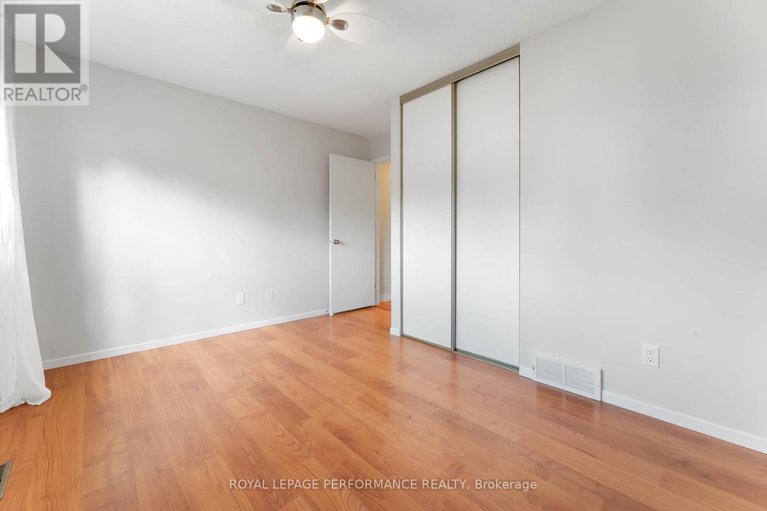 28850467/6345-mattice-avenue-n/chateauneuf/ottawa/ontario/K1C2G1_34