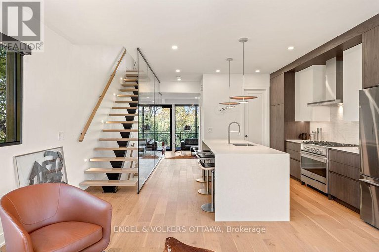 29132946/127-peridot-private/experimental-farm/ottawa/ontario/K2C3M3_8