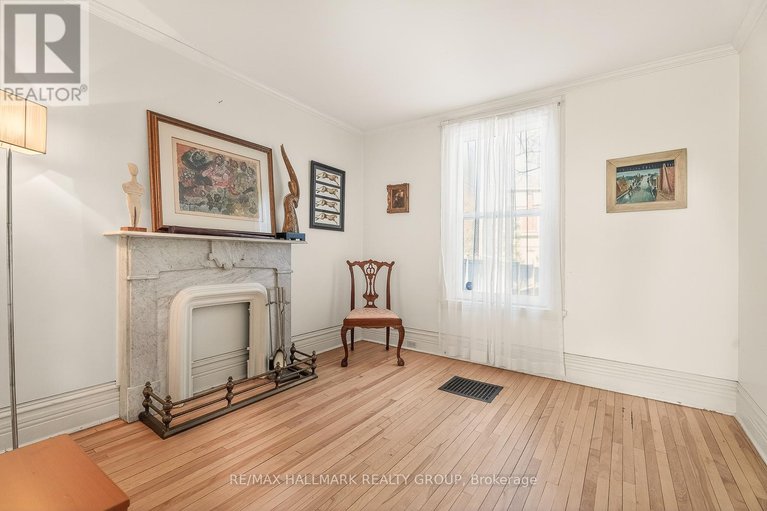 29659903/89-waverley-street/ottawa-centregolden-triangle/ottawa/ontario/K2P0V1_9