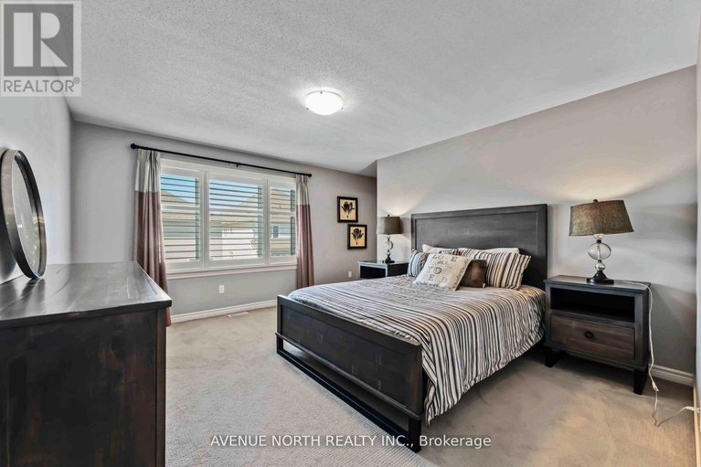 29065807/714-bunchberry-way/blossom-parkkemp-parkfindlay-creek/ottawa/ontario/K1T0J8_25