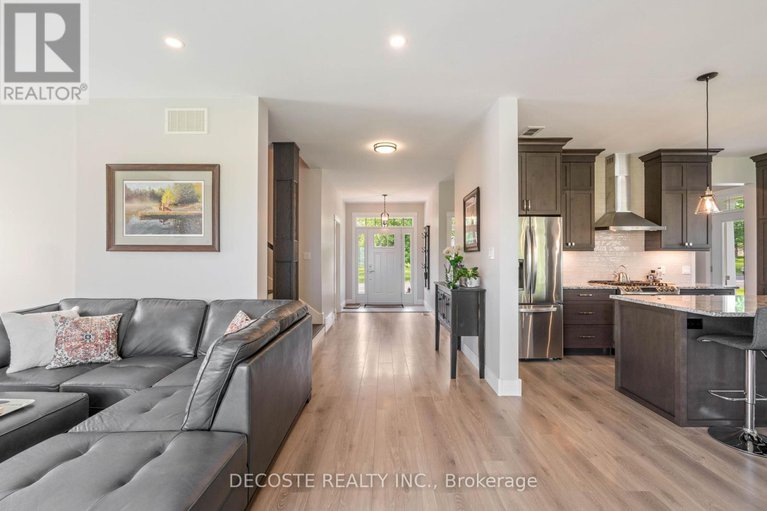 27976803/20198-county-2-road/south-glengarry-charlottenburgh-twp/south-glengarry/ontario/K0C2E0_17