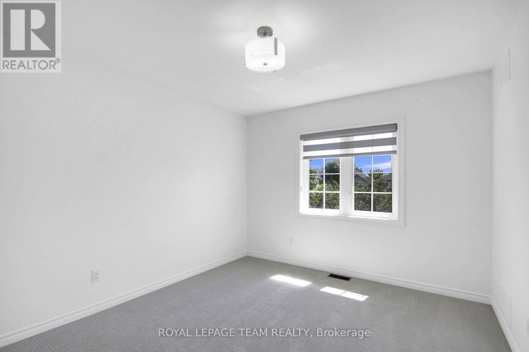 28757557/101-bridle-park-drive/bridlewood/ottawa/ontario/K2M2X1_34