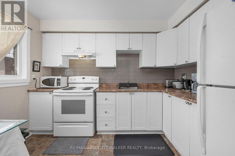 28006993/25a-sonnet-crescent/westcliffe-estates/ottawa/ontario/K2H8W8_9